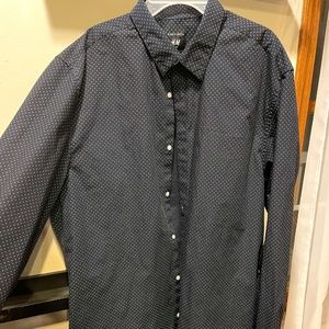 H and M mens shirt XL